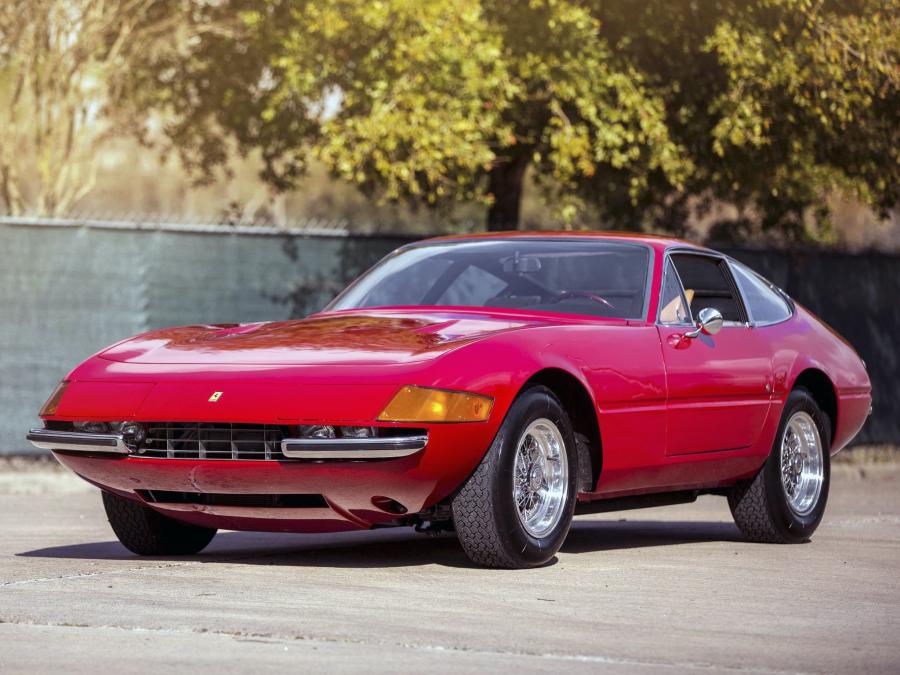  Ferrari 365 GTB/4 Daytona 1971 года  (фото 38 из 52)